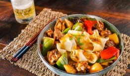 吃鸡大盘鸡爆料视频,揭秘游戏美食新潮流